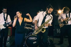 Fill-The-Floor-Wedding-Party-Band-Hire-Somerset-Devon-and-Cornwall-15
