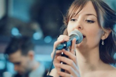 The-Jazz-Hats-Jazz-Vocal-Group-for-Hire-in-South-Wales-10