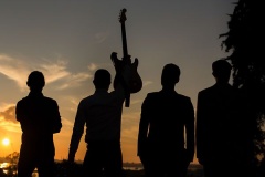 The-Medleys-Festival-Mumford-and-Sons-Style-Wedding-Party-Band-4