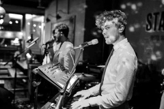 T-Tones-Somerset-South-West-Wedding-Party-Band-Hire-21